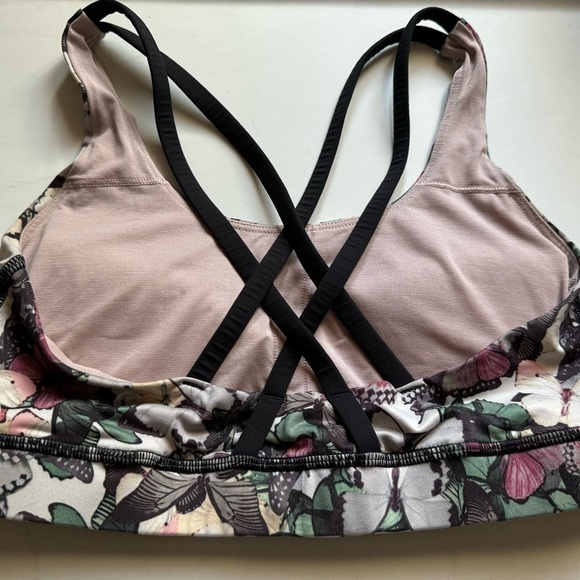 Lululemon Energy So Fly Butterfly Bra Size 6 - Picture 4 of 5